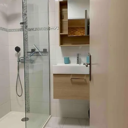 • Village Historique • Superbe T3 • 50m2 • Apartment *
